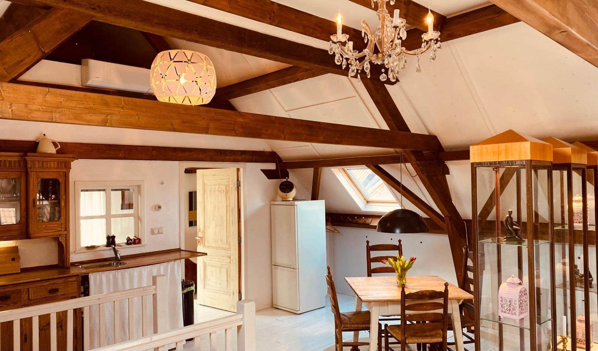 Vakantie Appartement Goedereede Let Op De Badkamer Moet Met Andere Gasten Gedeeld Worden Exterior foto