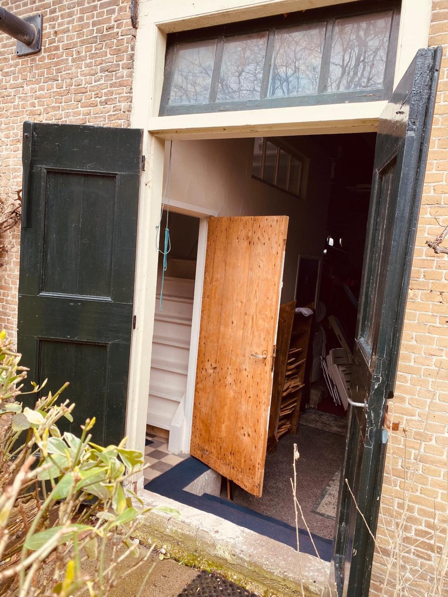 Vakantie Appartement Goedereede Let Op De Badkamer Moet Met Andere Gasten Gedeeld Worden Exterior foto